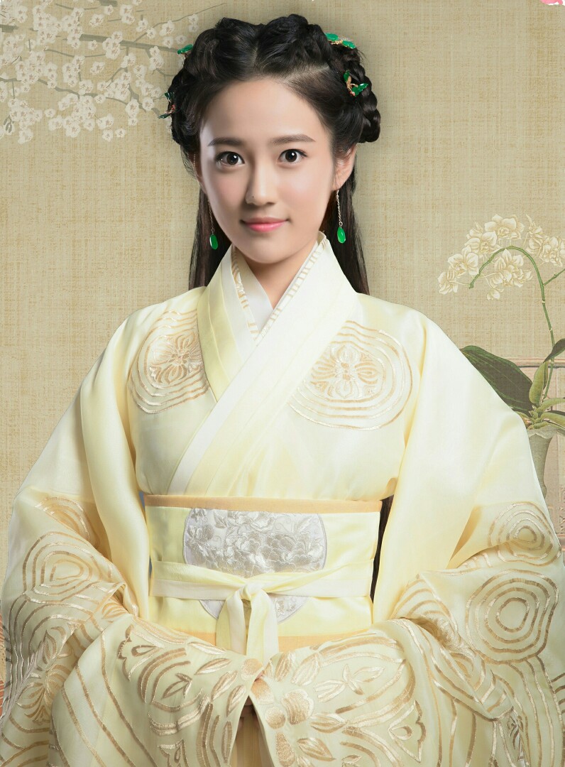 杨桃扮演者_杨桃扮演者叫什么名字
